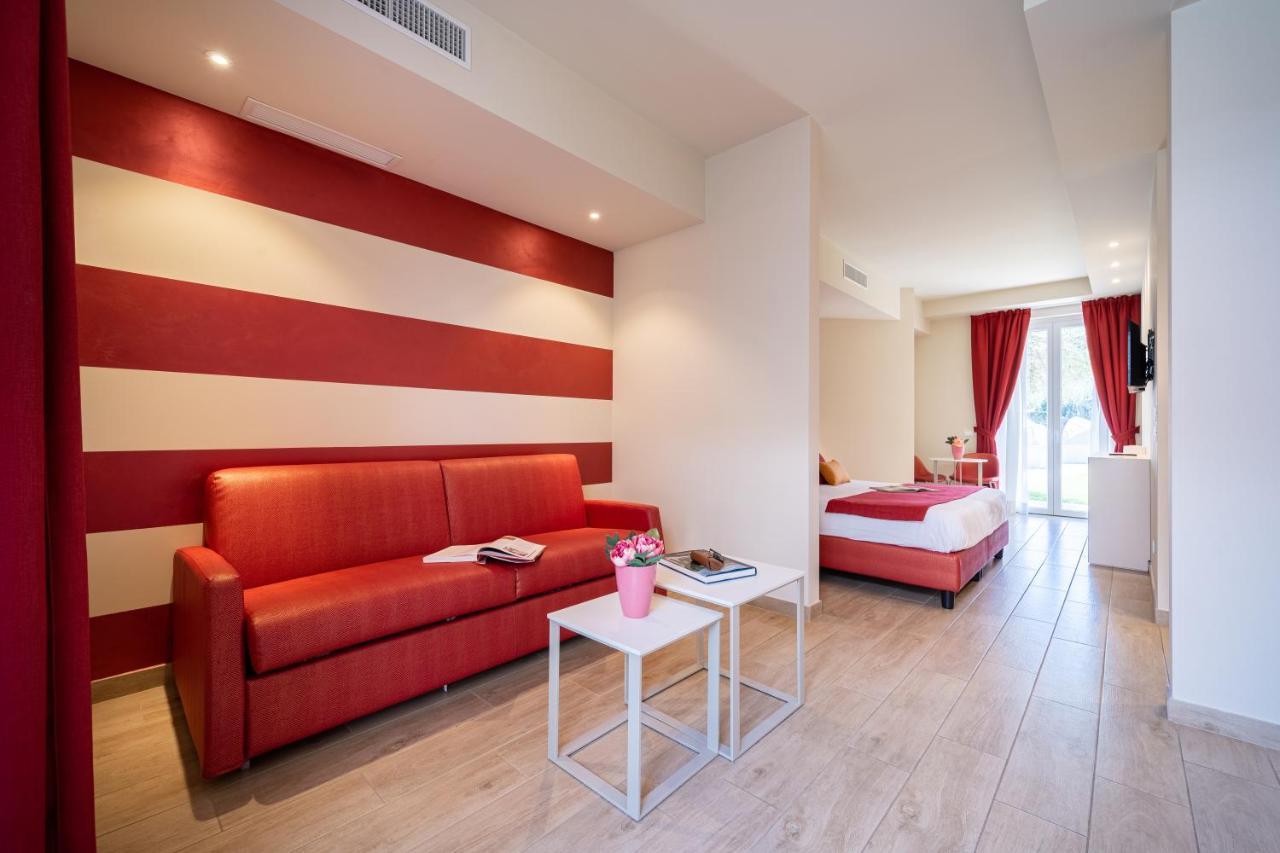 Hotel Villa Garuti Padenghe sul Garda Extérieur photo