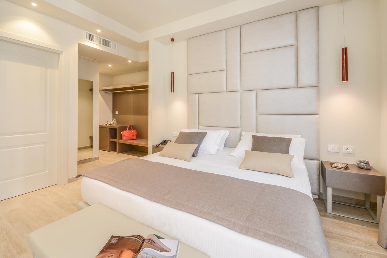 Hotel Villa Garuti Padenghe sul Garda Extérieur photo
